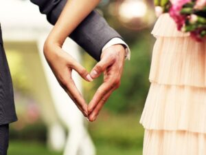 Black Tie Wedding Attire: A Complete Guide to Dressing with Elegance