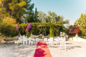 wedding venue contract tips