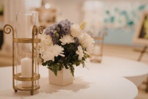 modern wedding centerpiece trends